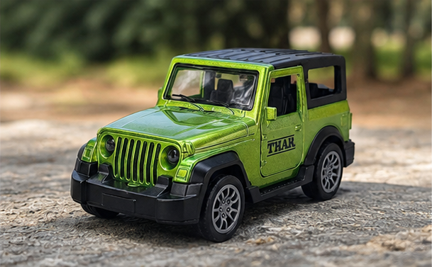 Thar 1:36 Scale Die-Cast Toy Car with Openable Doors – Green